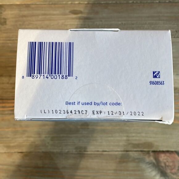 Crest Whitening Emulsions Kit - Picture 7 of 7